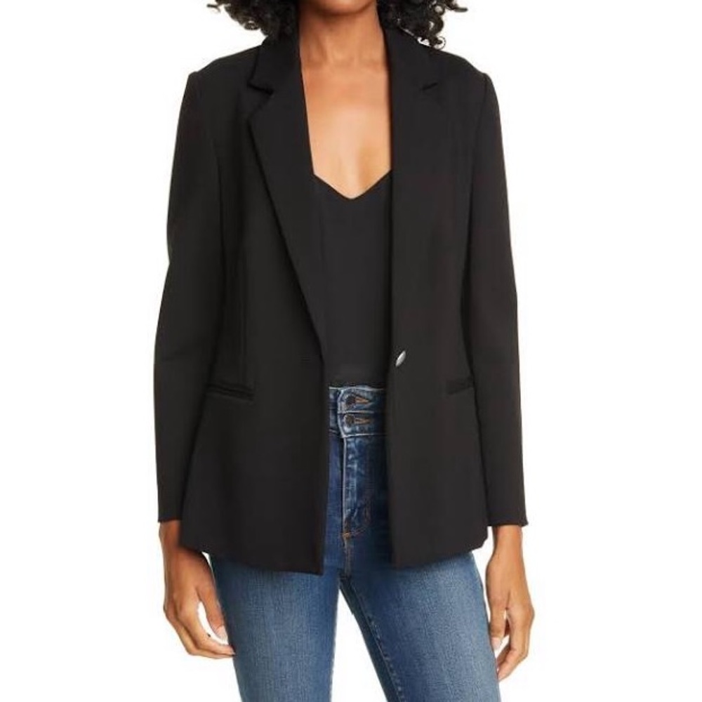 NWOT L’Agence black Chamberlaine blazer.